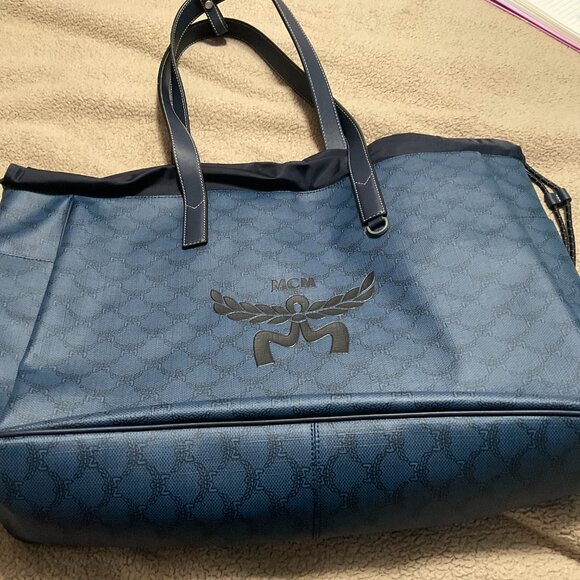 NEW MCM Himmel Lauretos XL Tote Bag - Picture 4 of 10